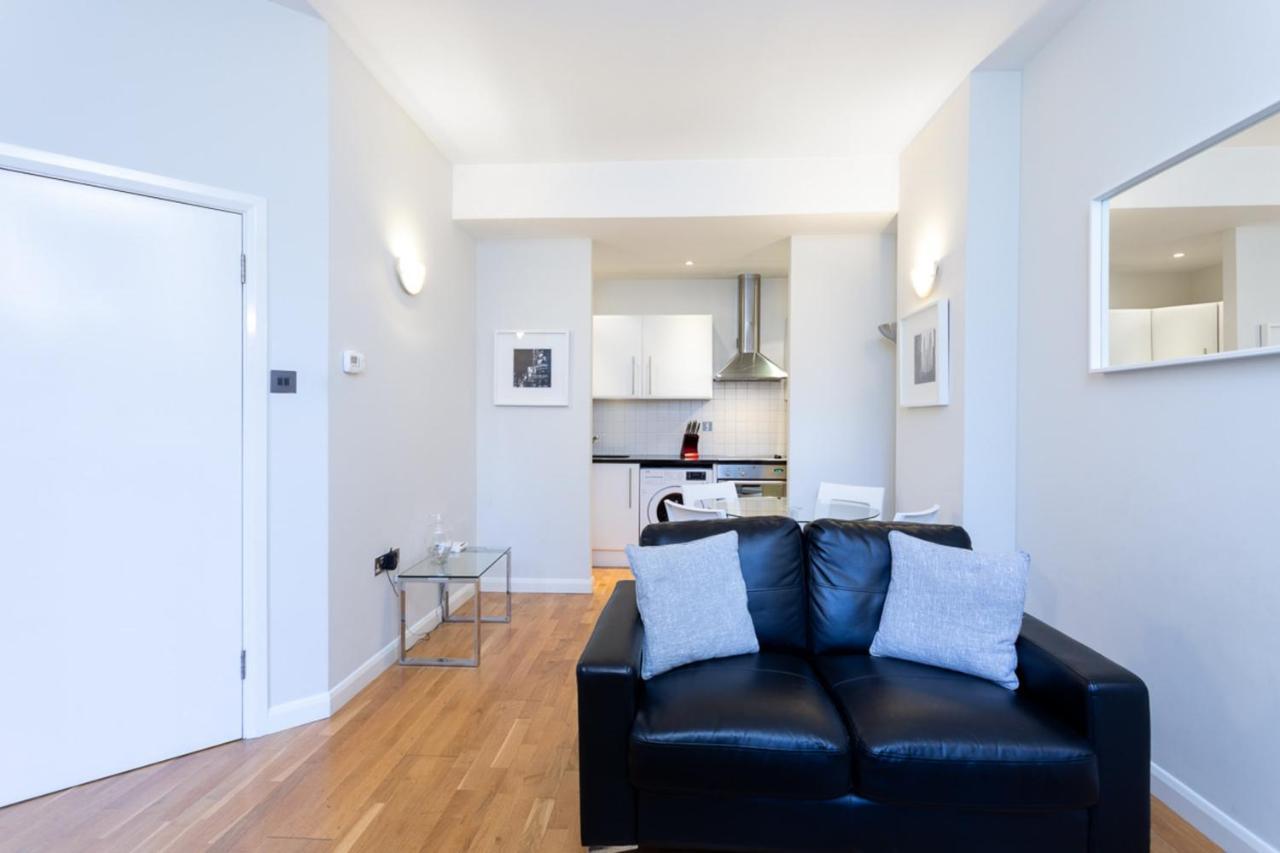 Groveland Court Apartment 1 London Exterior photo