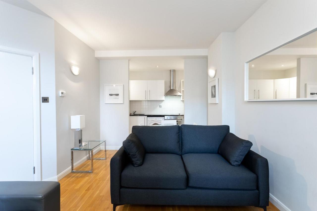 Groveland Court Apartment 1 London Exterior photo